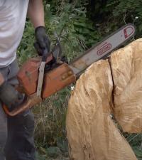 Izrada skulpture od drveta